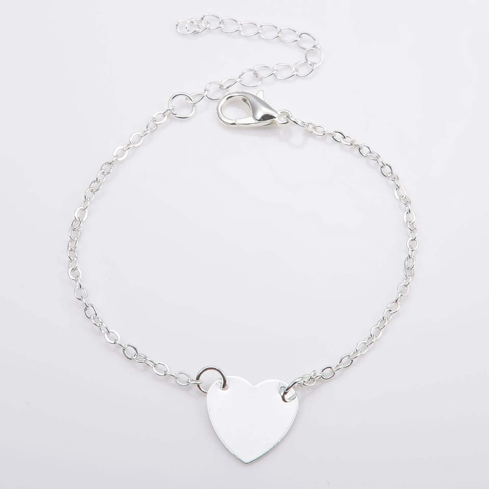 Fashion Simple Golden Bracelet Heart Shaped Love