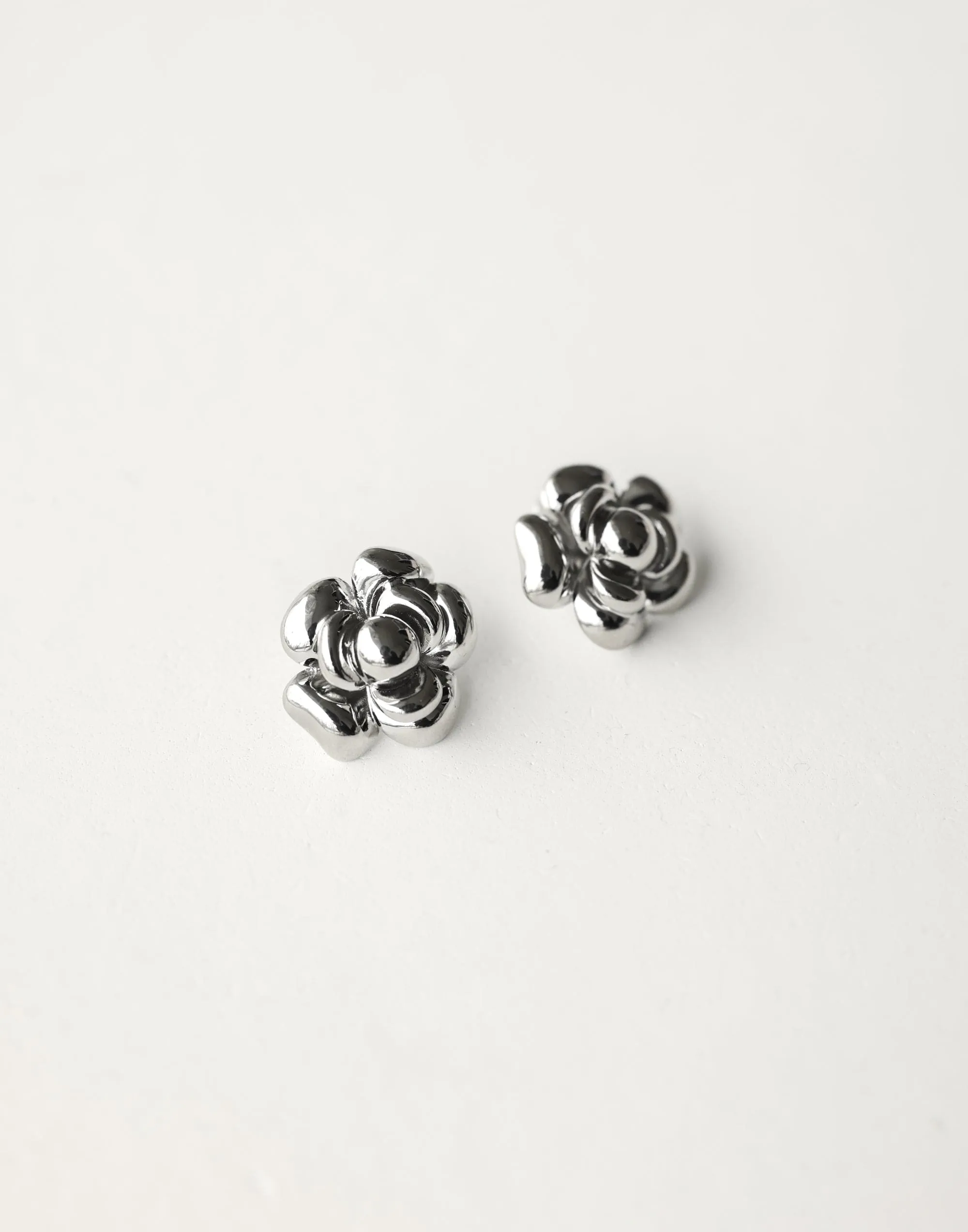 Kayliana Earrings (Silver)