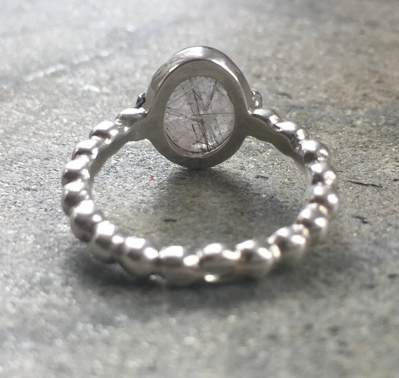 Rutilated Quartz Ring - Quartz Solitaire Ring - Vintage Bubble Band