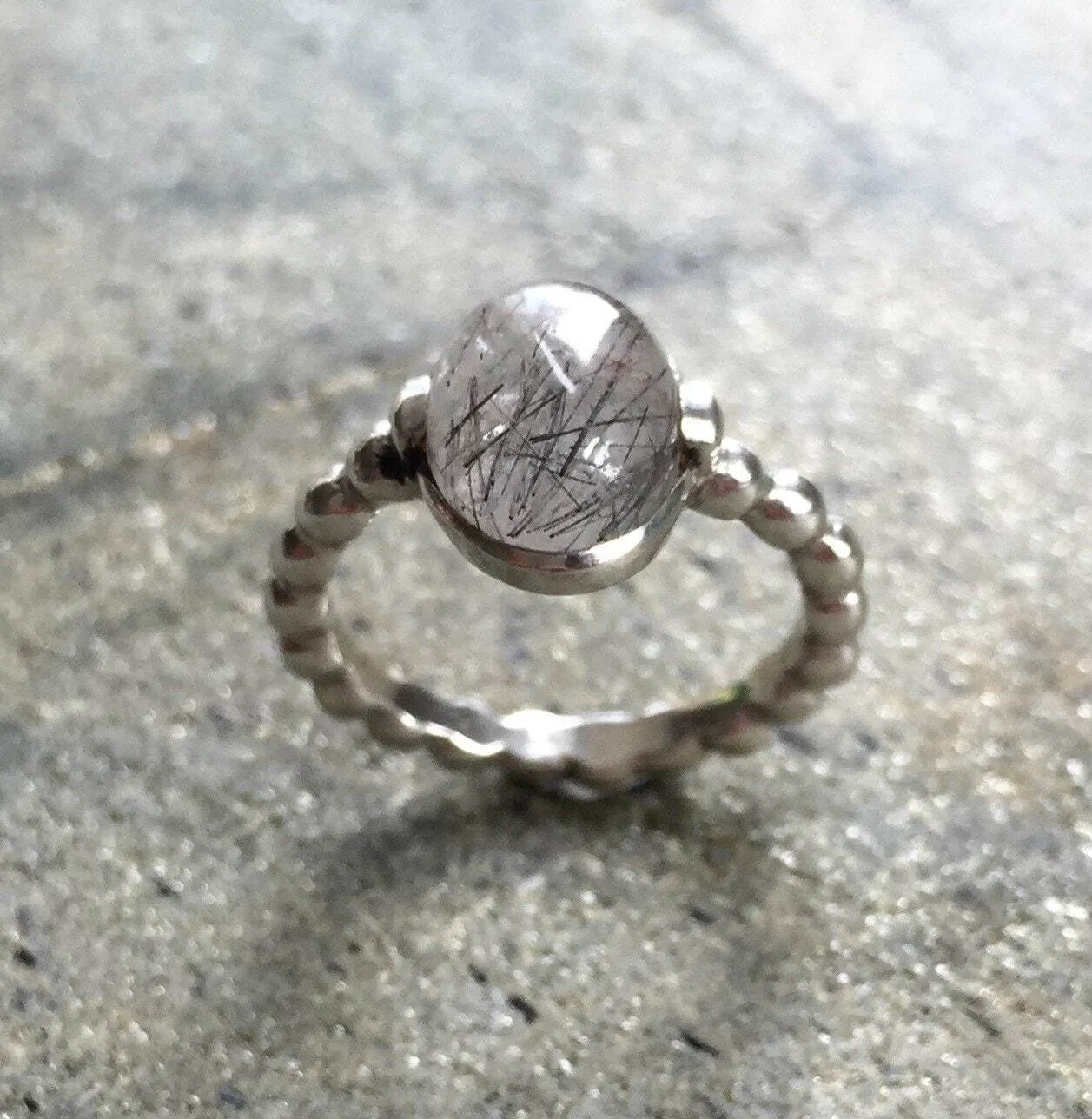 Rutilated Quartz Ring - Quartz Solitaire Ring - Vintage Bubble Band