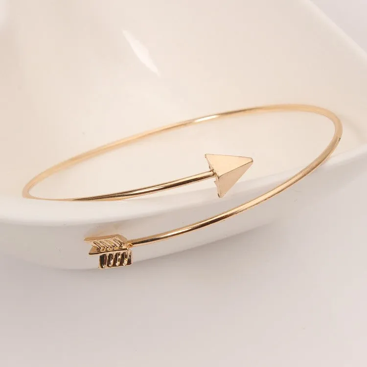 Simple Arrow Bangle