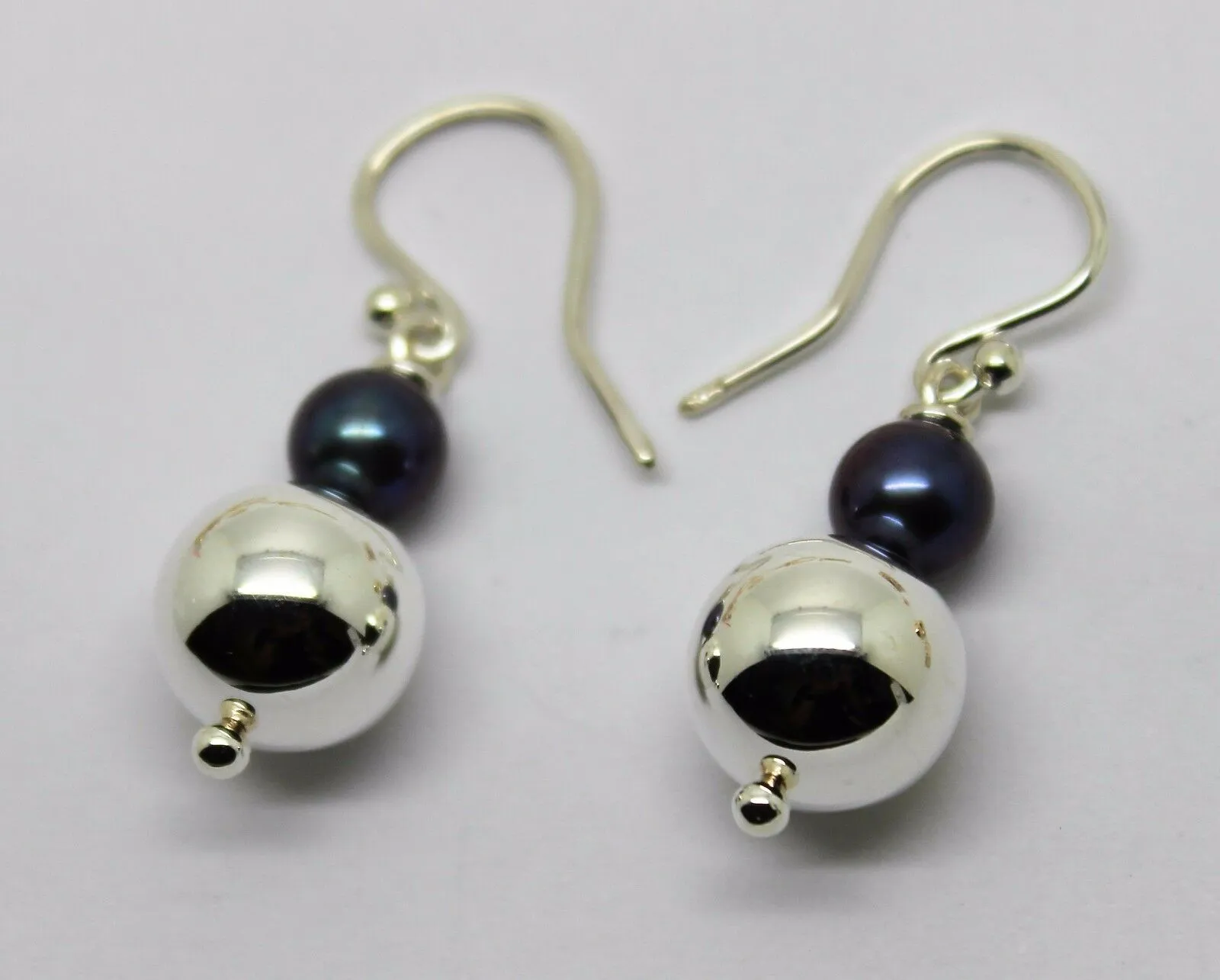 Sterling Silver Ball 7mm Freshwater Black Pearl Ball Earrings