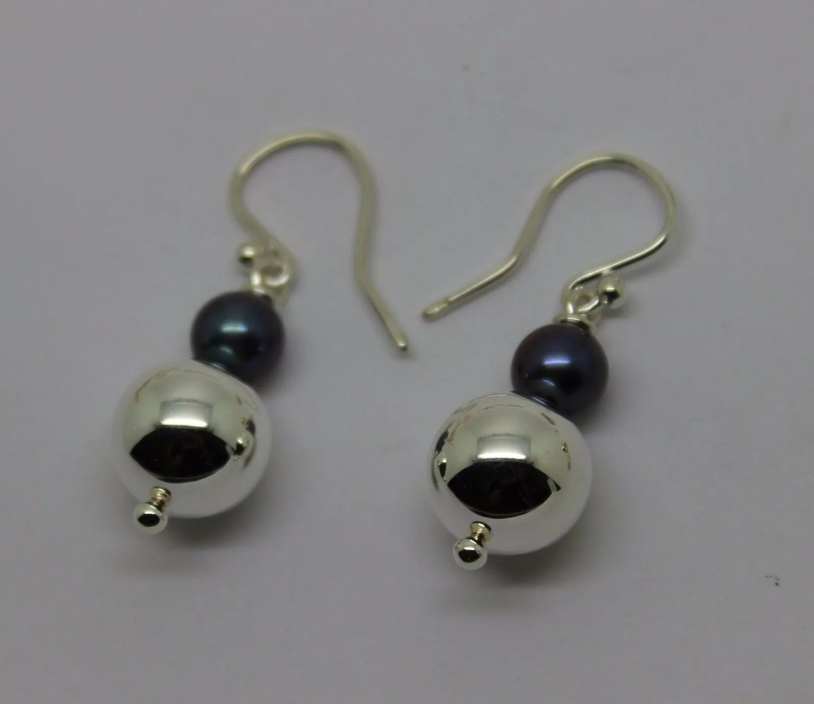 Sterling Silver Ball 7mm Freshwater Black Pearl Ball Earrings