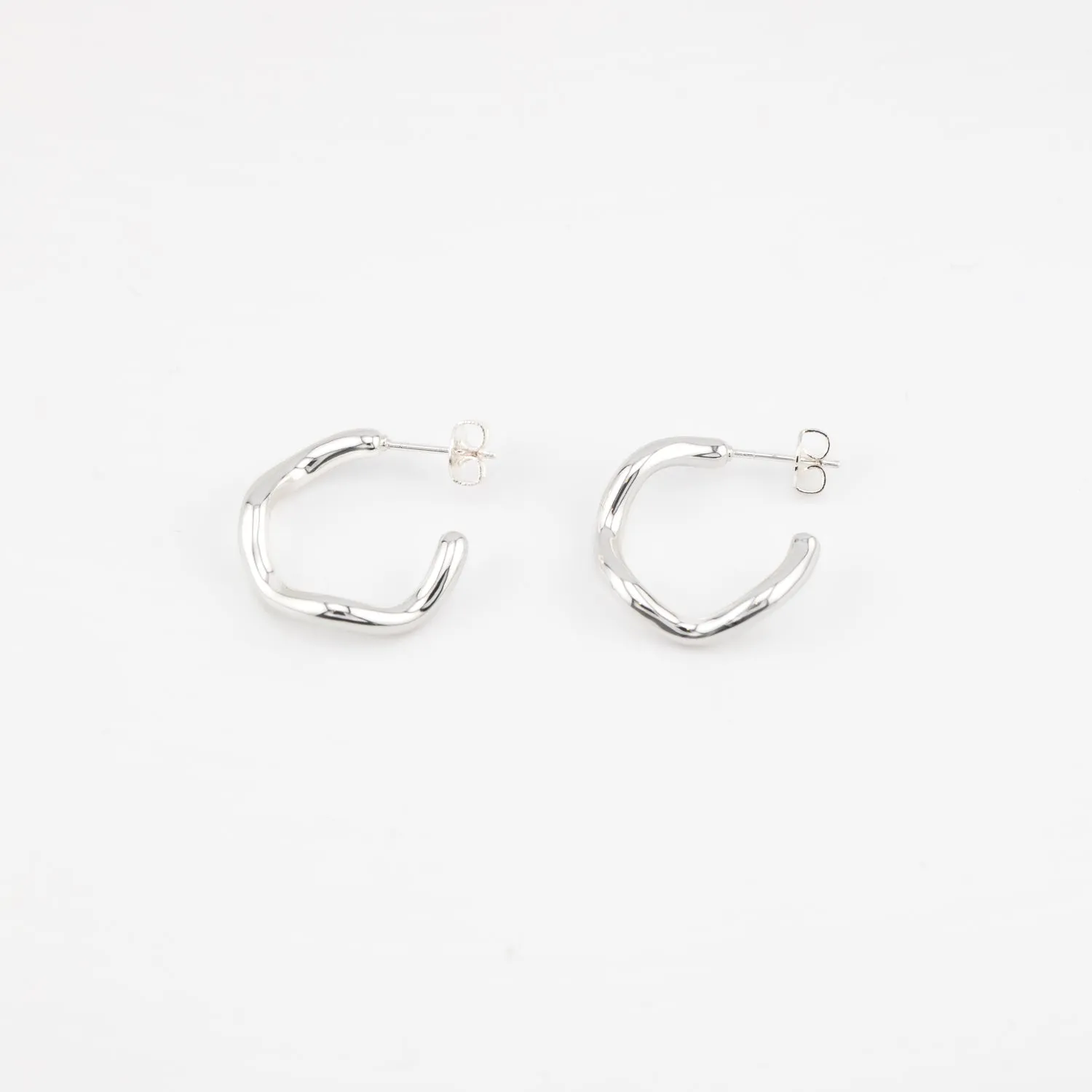 Wavey Dazes Hoops - Silver